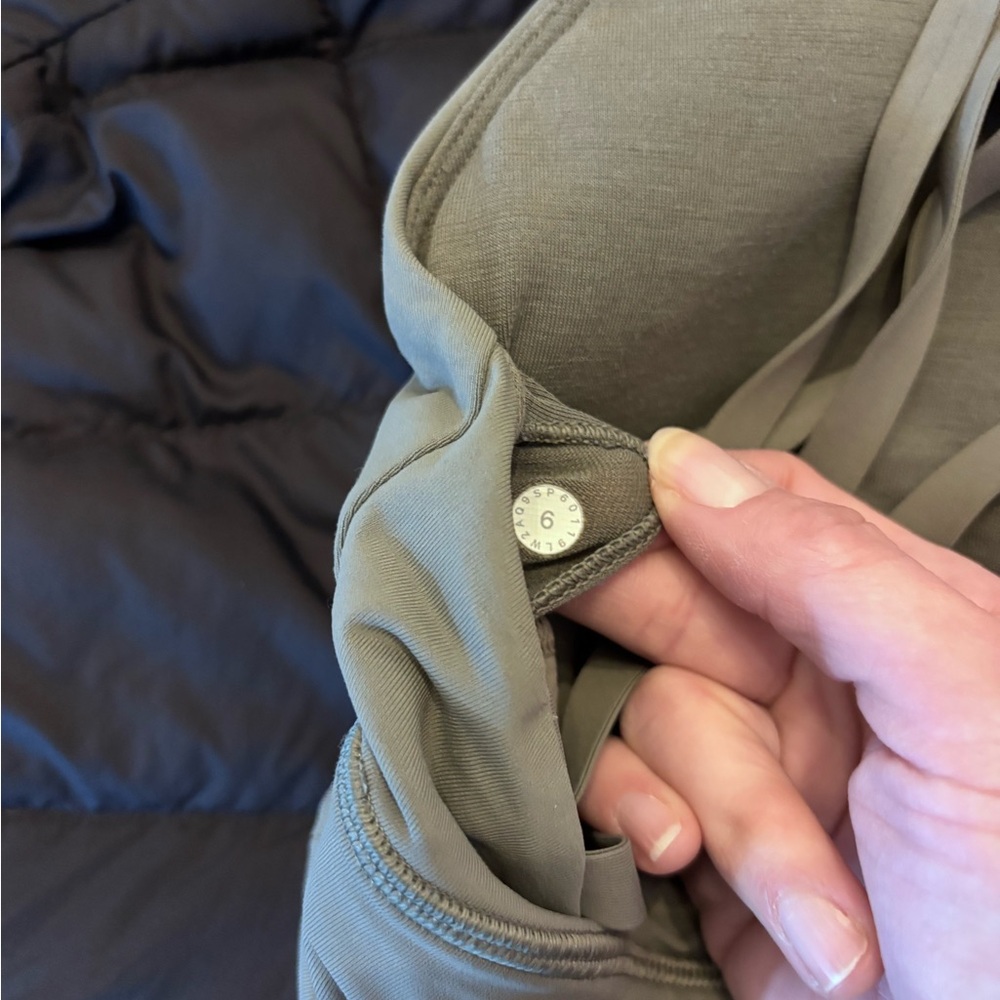 Lululemon Free To Be Moved Bra - Picture 6 of 7